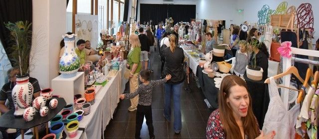 Feria de Mujeres Emprendedoras _ Navidad