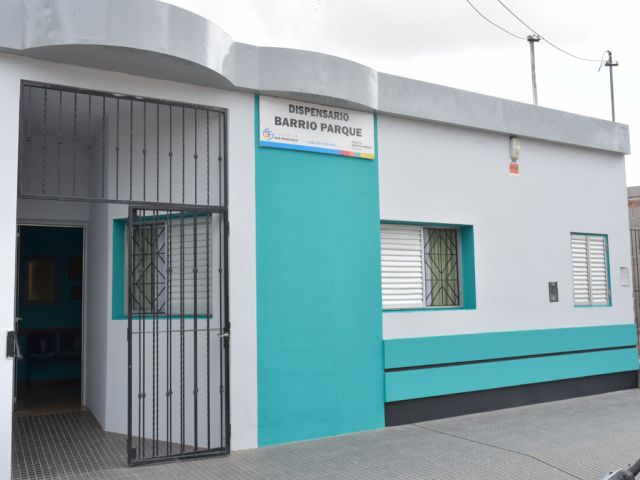 García Aresca habilitó el refuncionalizado dispensario de barrio Parque