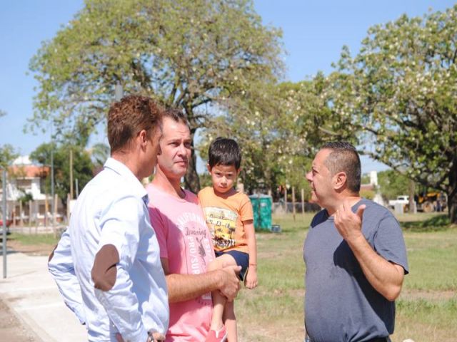 El intendente García Aresca recorrió la obra de  refuncionalización del Parque Cincuentenario