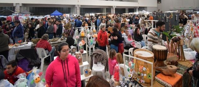 Feria de Mujeres Emprendedoras _ Día del Amigo