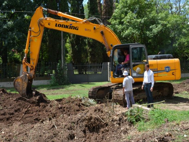 García Aresca supervisó los trabajos de desagües pluviales de la cuenca oeste