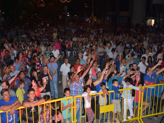 A pura música y carnaval se realizó el cierre del Paseo Peatonal 2016 