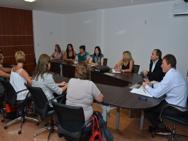 García Aresca se reunió con la Mesa de Articulación Educación/ Mcipio.