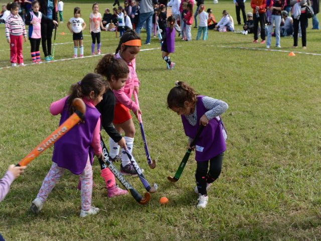 Inició el torneo de la Liga de Hockey San Francisco