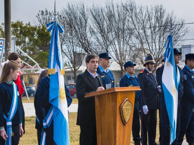 San Francisco celebró el Día de la Bandera