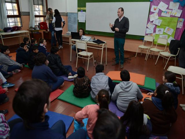 El municipio brinda Talleres de Educación Sexual a instituciones educativas