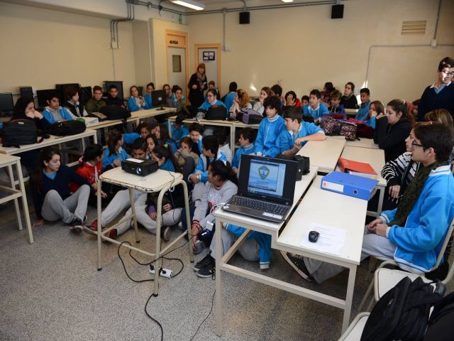 Alumnos de la Escuela Proa participaron de Charla de Seguridad Vial