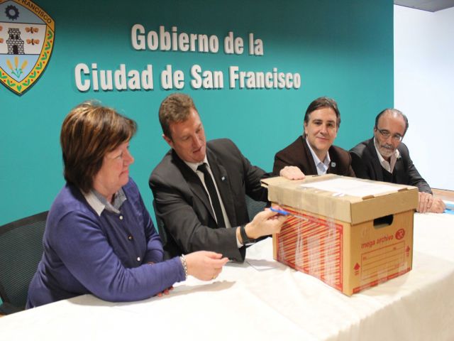 Apertura de sobres de Licitación Cuenca Oeste 