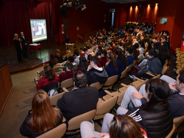 Se concretó una nueva charla del Proyecto Bicentenario