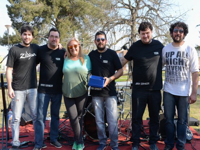 El Llenate Recargado de Rock vibró en la plaza 1º de Mayo