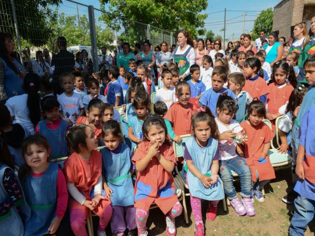 Jardín de Infantes José María Paz celebró su 50º aniversario