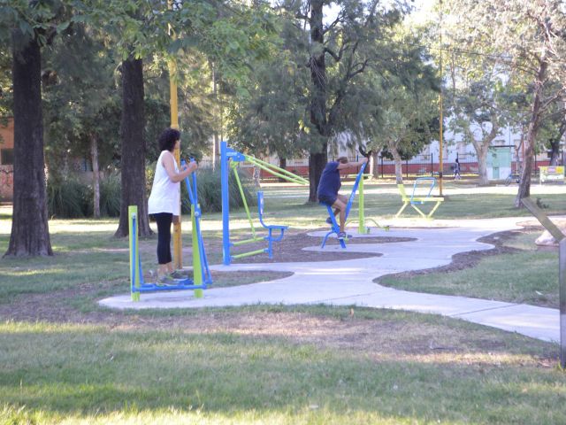 Se inauguró la Plazoleta de la Salud en la Plaza General Paz