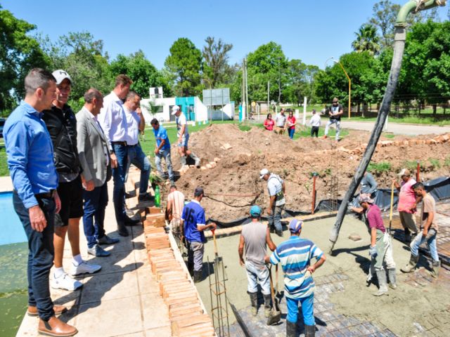 Avanza la construcción de la nueva pileta climatizada municipal