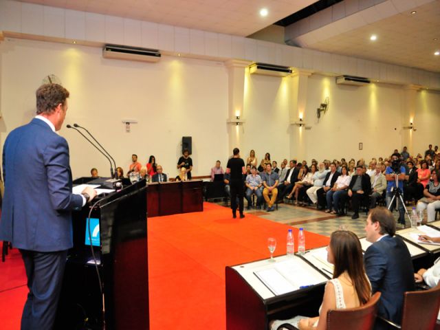 El intendente García Aresca encabezó apertura de sesiones ordinarias 2019 del HCD