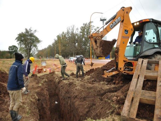 Se realizan obras en el sector norte para potenciar y extender la red de gas natural