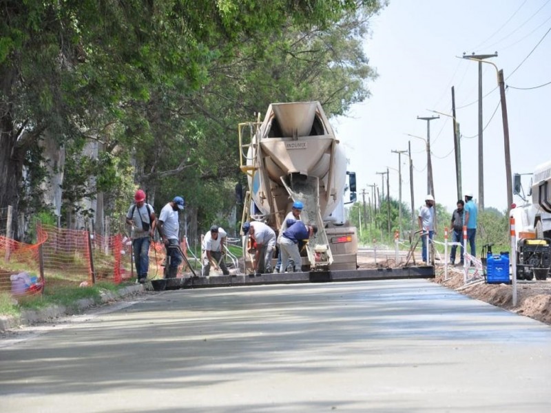 El municipio comenzó con las tareas de pavimentación de Av. de la Universidad