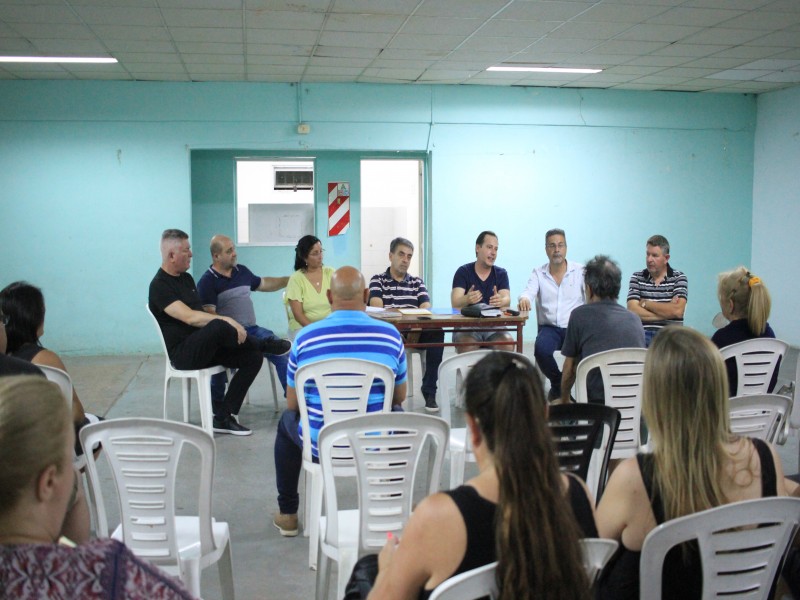 Se llevó a cabo una reunión informativa para que 30 familias accedan a Escrituras Sociales