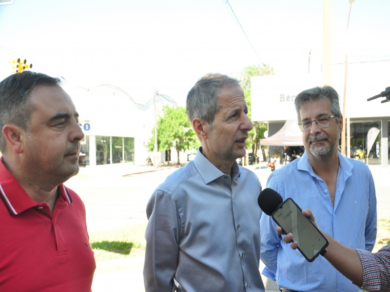 Ya funciona un nuevo semáforo en la ciudad