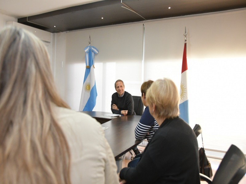 Damián Bernarte se reunió con la Asociación Familia Veneta San Francisco