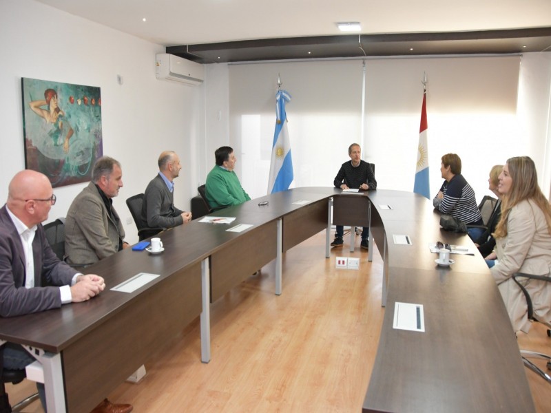 Damián Bernarte se reunió con la Asociación Familia Veneta San Francisco