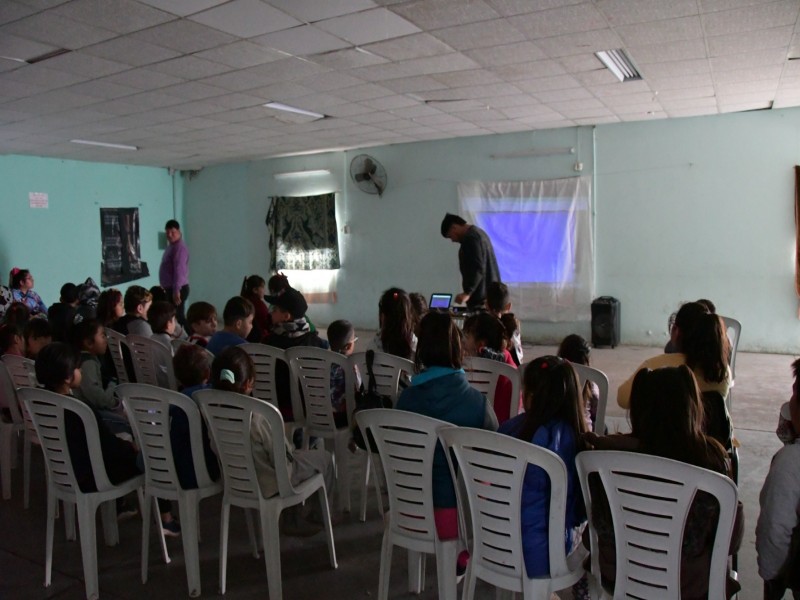 La mesa barrial de barrio Parque realizó cine y merienda en vacaciones de invierno