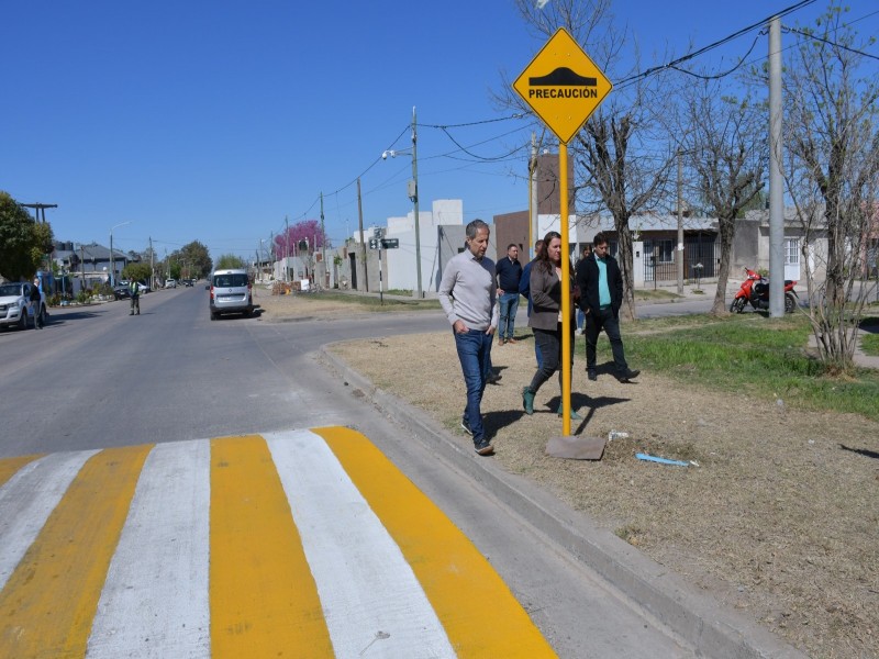 Finalizaron los trabajos de instalación de reductores de velocidad sobre camino interprovincial