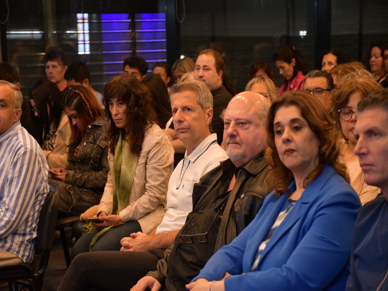 Quedó inaugurado del Centro de Educación Integral para Jóvenes y Adultos