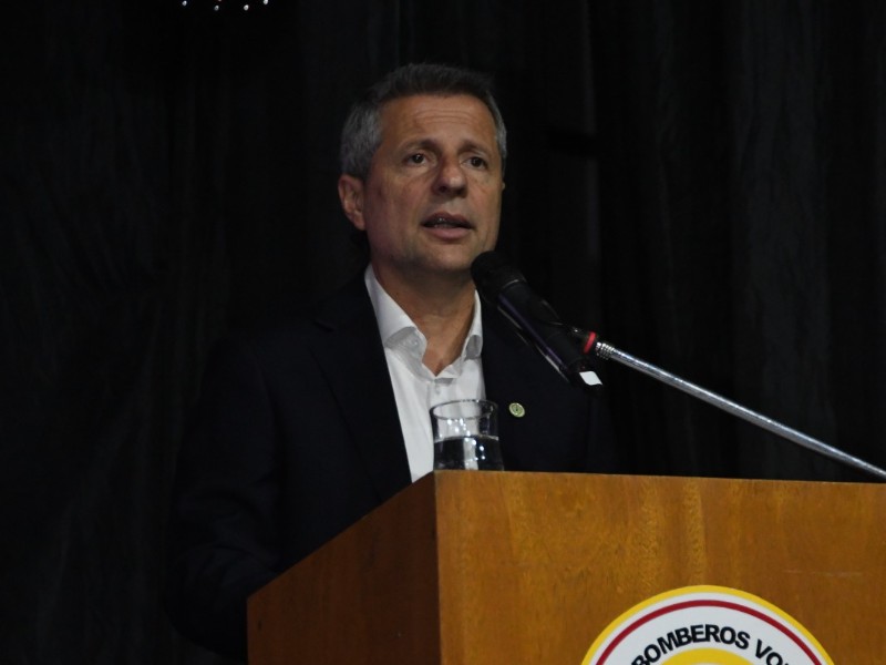 Bernarte remarcó el aporte que brindan los bomberos voluntarios a la sociedad