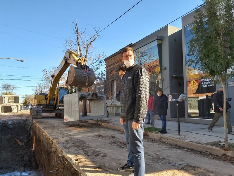 DESAGÜES PLUVIALES: restan 230 mts para culminar los trabajos en calle Independencia