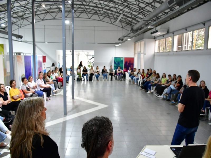 Capacitación docente sobre Ludotecas en San Francisco: una apuesta por el juego como herramienta pedagógica