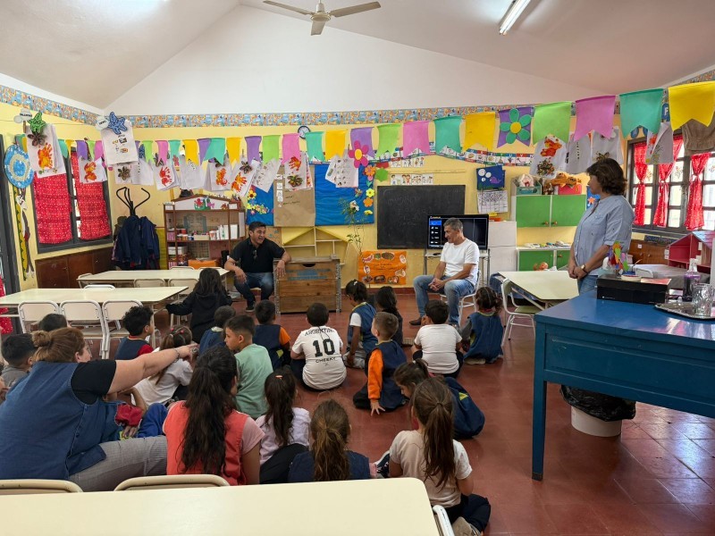 San Francisco promueve conciencia ambiental en escuelas con charlas y compostaje