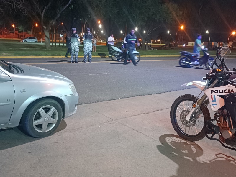 Controles nocturnos reforzados: retuvieron vehículos y labraron nueve actas por infracciones