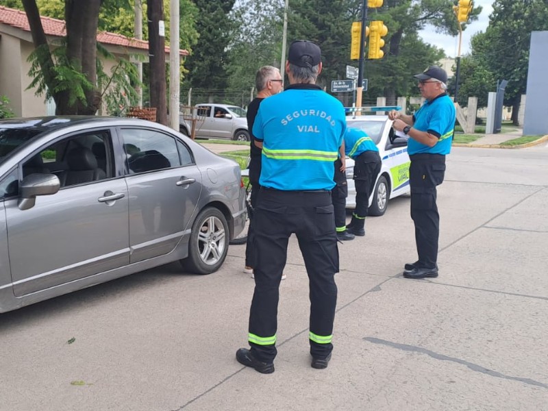 Un vehículo fue retenido por trabajar como UBER sin la habilitación correspondiente