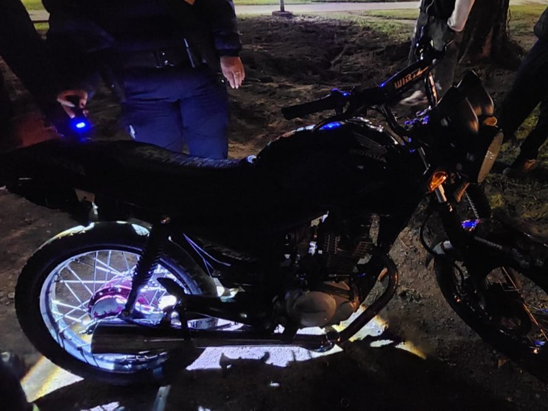 Operativos nocturnos en San Francisco: seis motos retenidas por infracciones